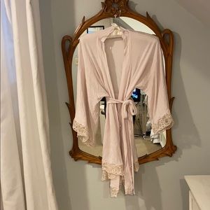 Eberjey robe pink size small